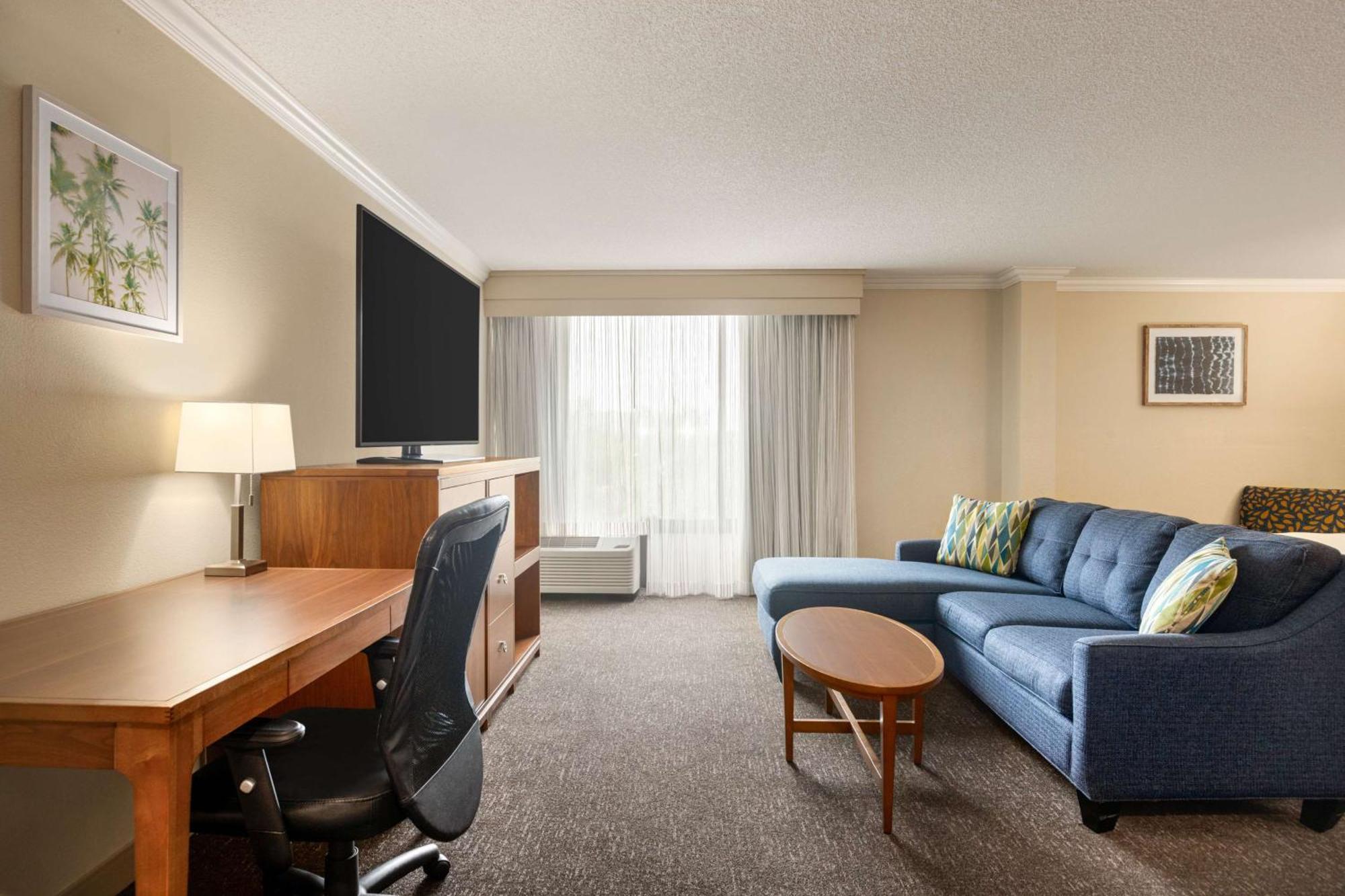 Doubletree By Hilton Fort Myers At Bell Tower Shops Ngoại thất bức ảnh