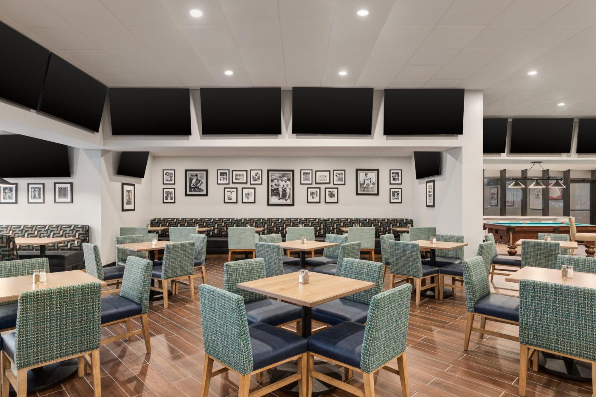 Doubletree By Hilton Fort Myers At Bell Tower Shops Ngoại thất bức ảnh