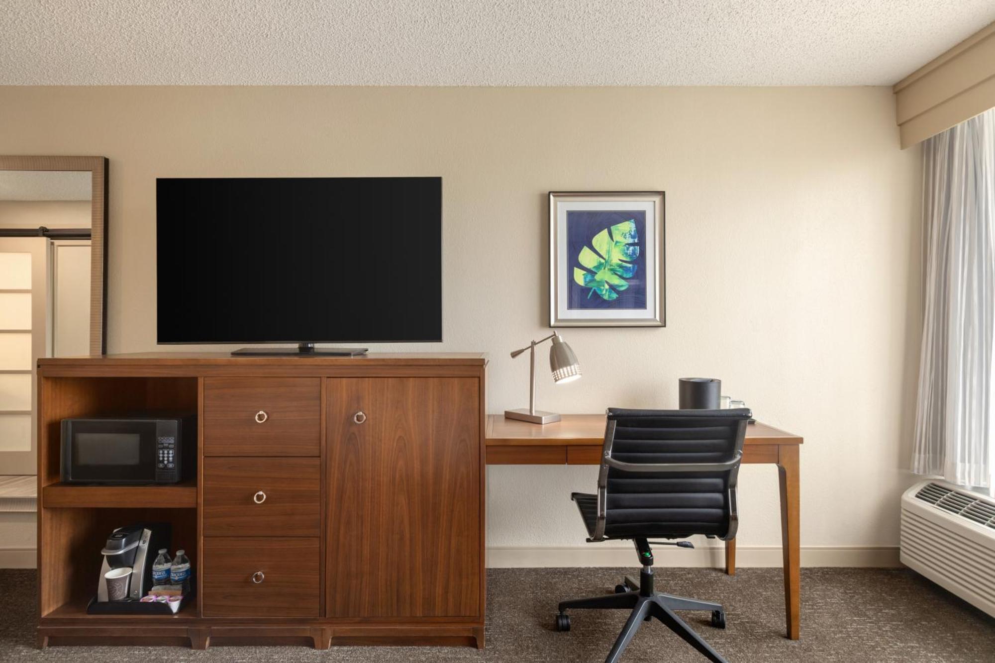 Doubletree By Hilton Fort Myers At Bell Tower Shops Ngoại thất bức ảnh