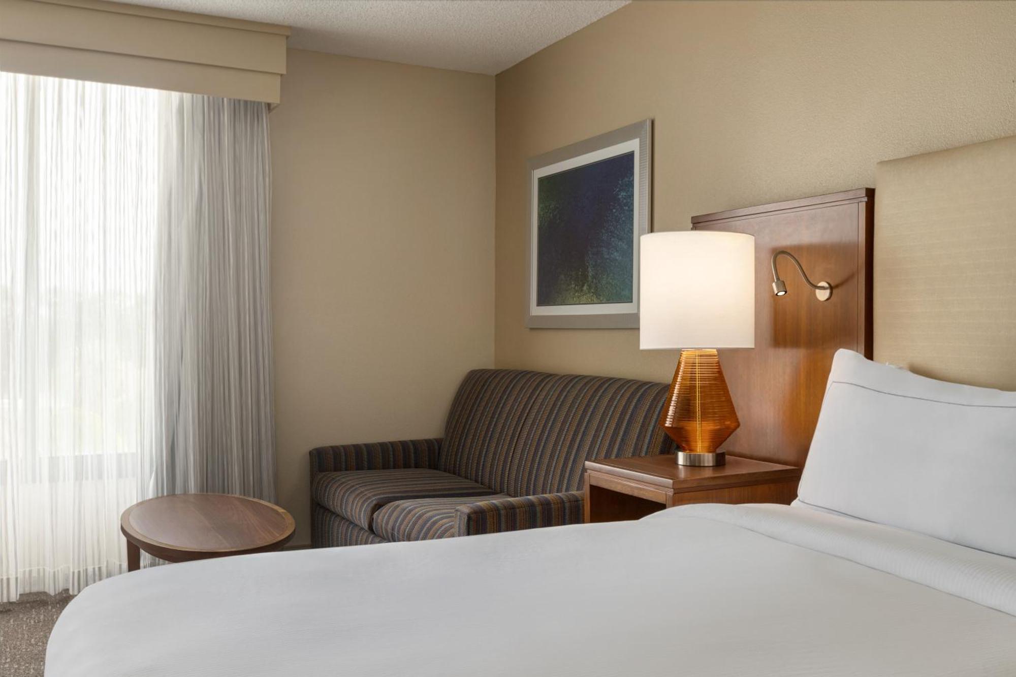 Doubletree By Hilton Fort Myers At Bell Tower Shops Ngoại thất bức ảnh